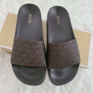 Michael Kors Slides